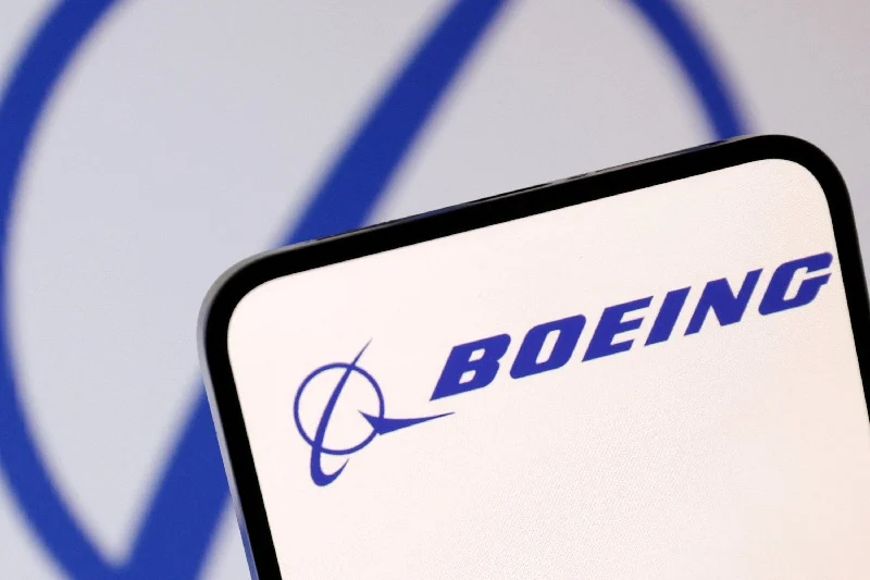 Boeing, engineering union agree tentative contract deal